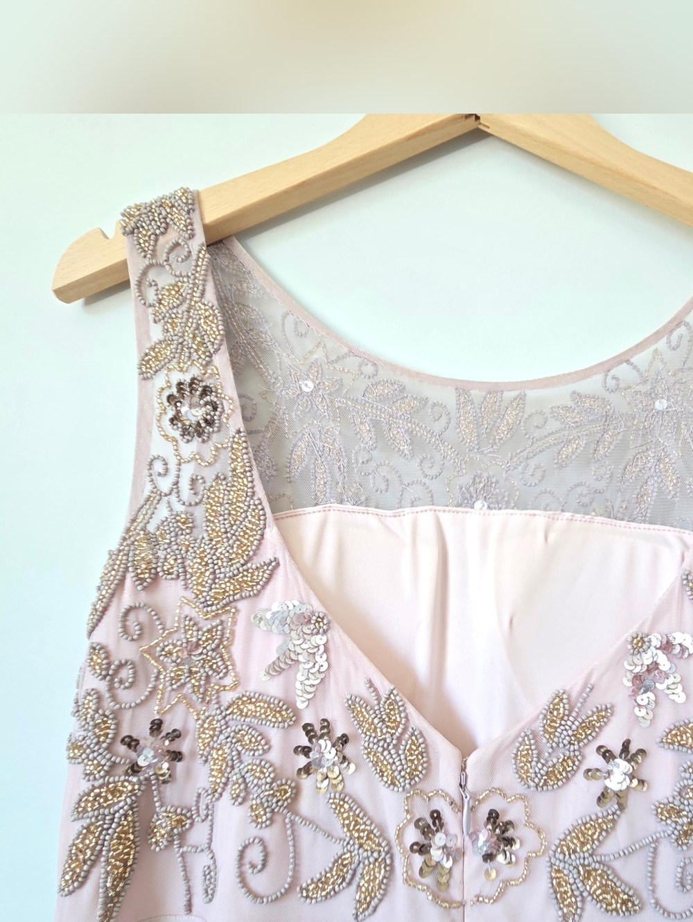 Adrianna Papell Icy Lilac Mesh Sequin Evening Gown Size 12 - Picture 6 of 8